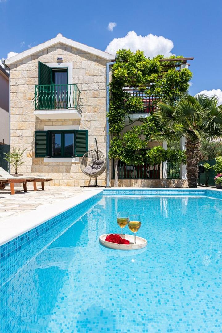 Villa Josip Near Omis , Private Pool Extérieur photo
